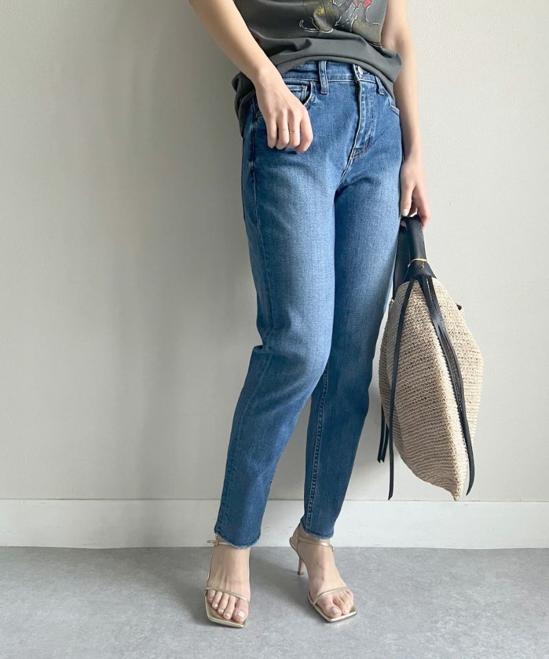AG エージー デニムパンツ ボトムス レディース Denim pants Blue