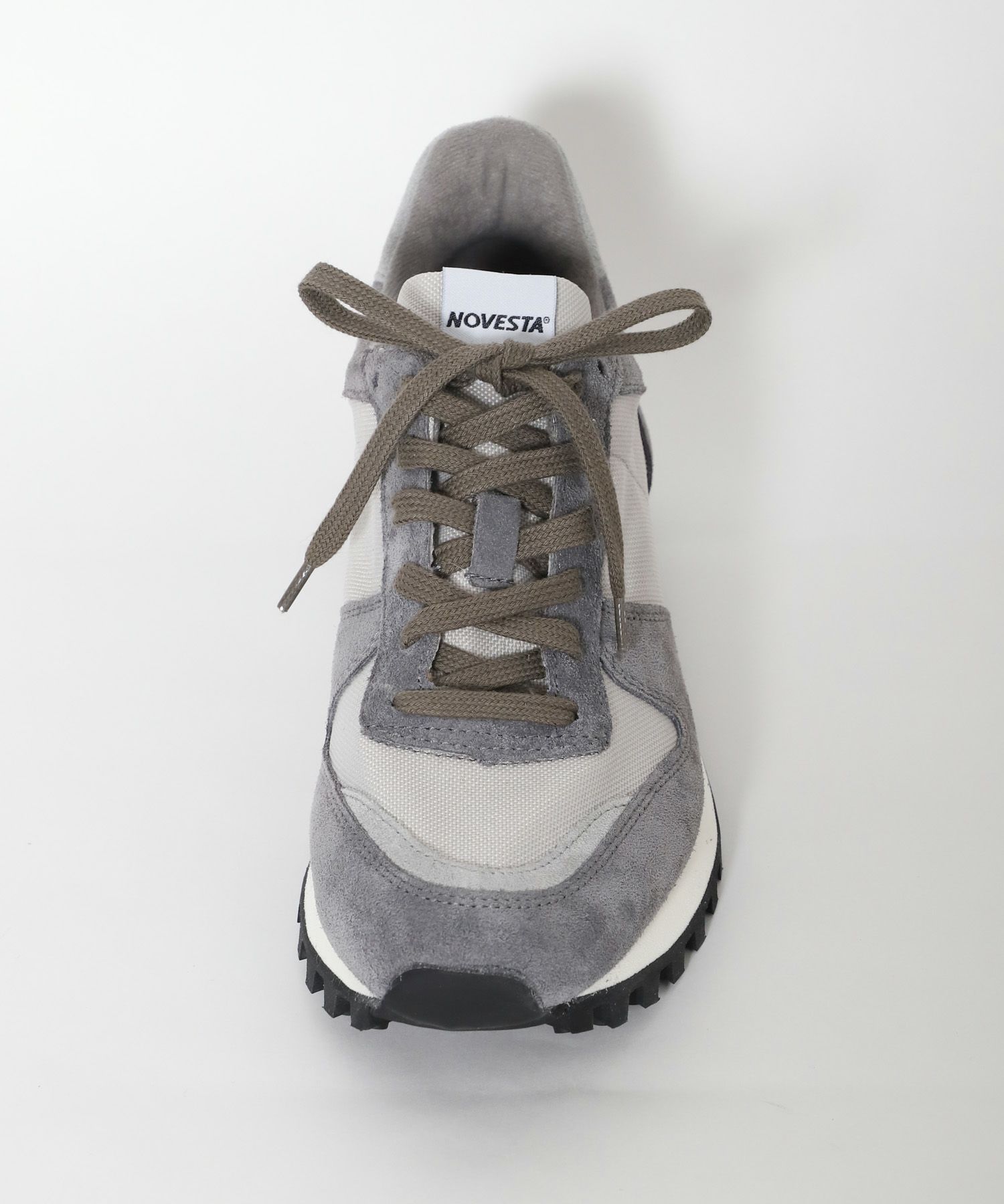 【新品】 ノヴェスタ マラソン 41 レザー・スエード 定価3.6万 新品】 ノヴェスタ マラソン 41 レザー・スエード 定価3.6万 NOVESTA