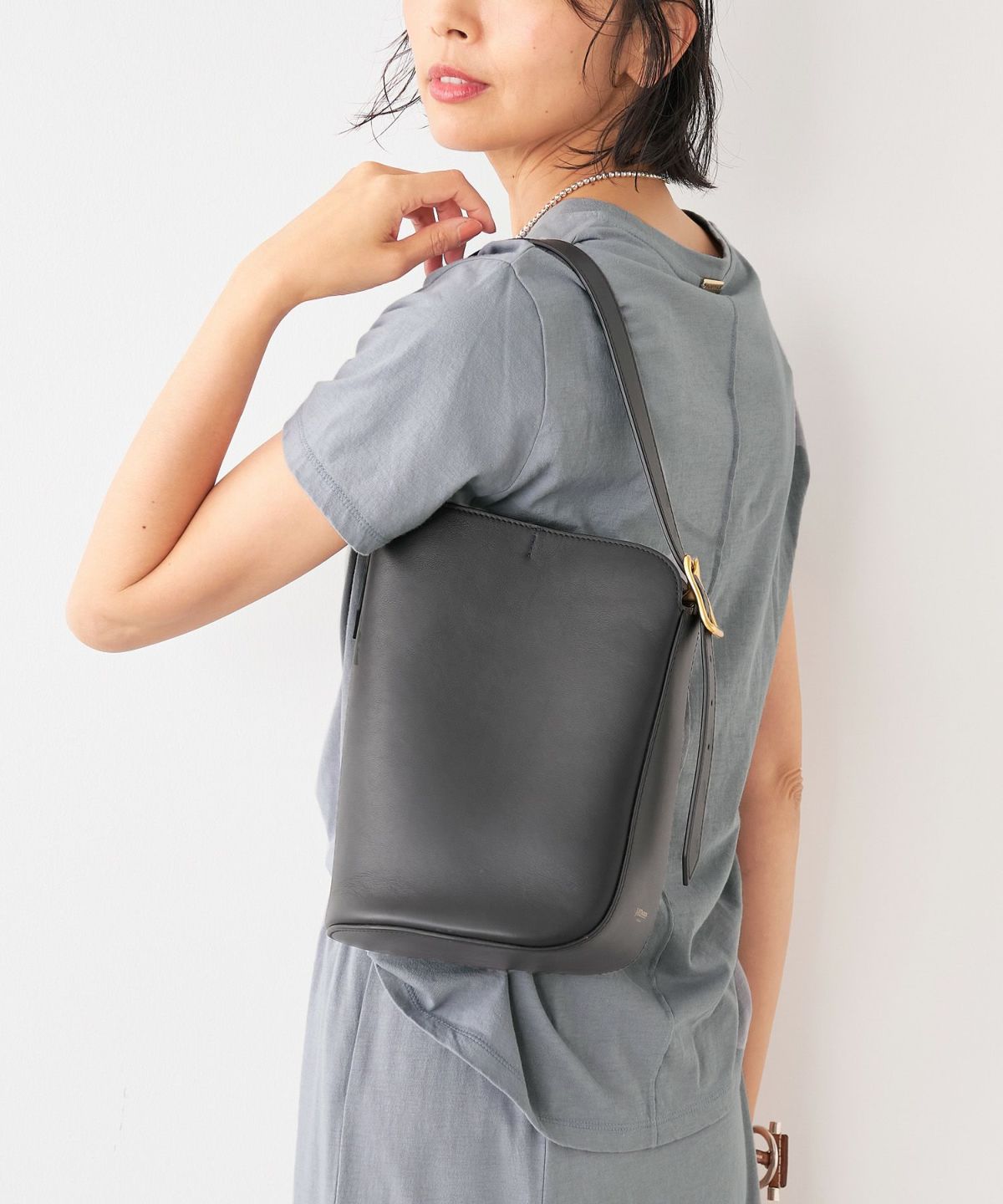 30%off]【J&M DAVIDSON】クイバーバケットミニショルダーバッグ