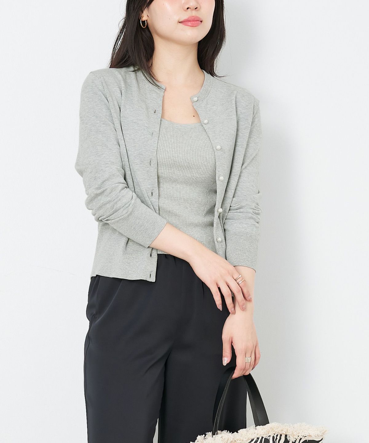 DT MaxMara ★ ボタン付きニット ミディスカート MOCHI グレー 予約]ホックディティールマルチWAYニットスカート/グレー – Lumier