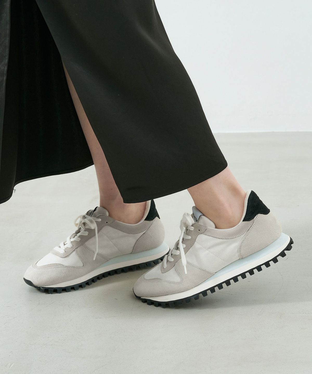 NOVESTA】スニーカー-MARTHON TRAIL WHITE/0325110034