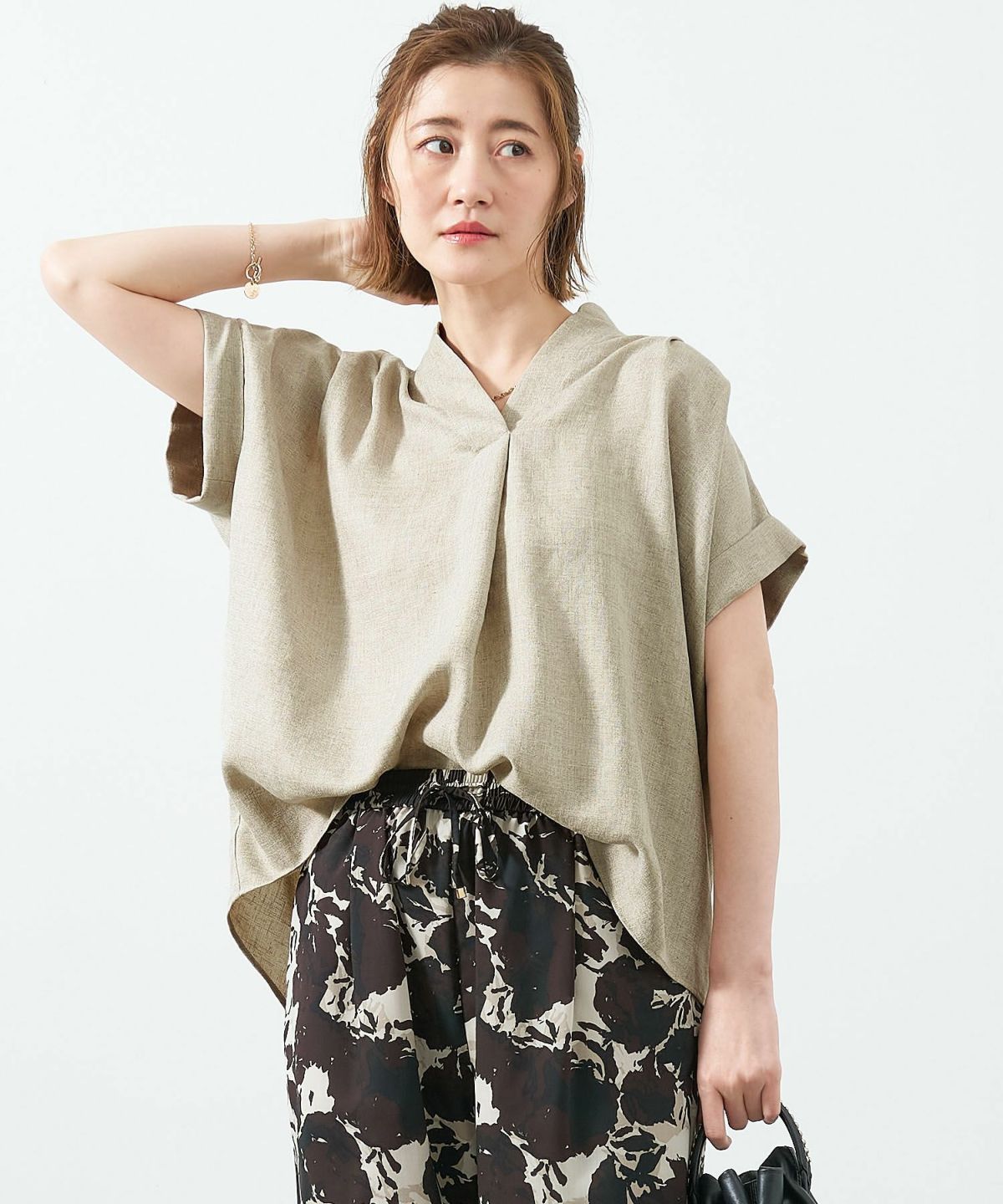 MICA&DEAL クロスタック　ブラウス ブラウン 0124101029_0.jpg