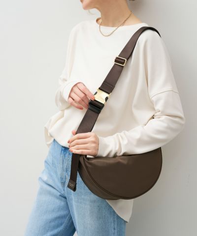 ほぼ新品MICA&DEAL ワンタックパンツ　36ベージュ 定価¥17600 25SS 新作｜WEB限定】MEN ワンタックテーパードパンツ ベージュ