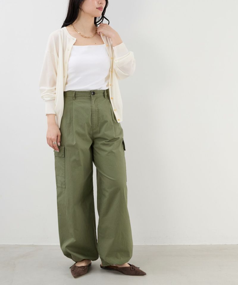 1度のみ着用極美品✨KITH カーゴパンツ Mサイズ ホワイト 1度のみ着用極美品✨KITH カーゴパンツ Mサイズ ホワイト