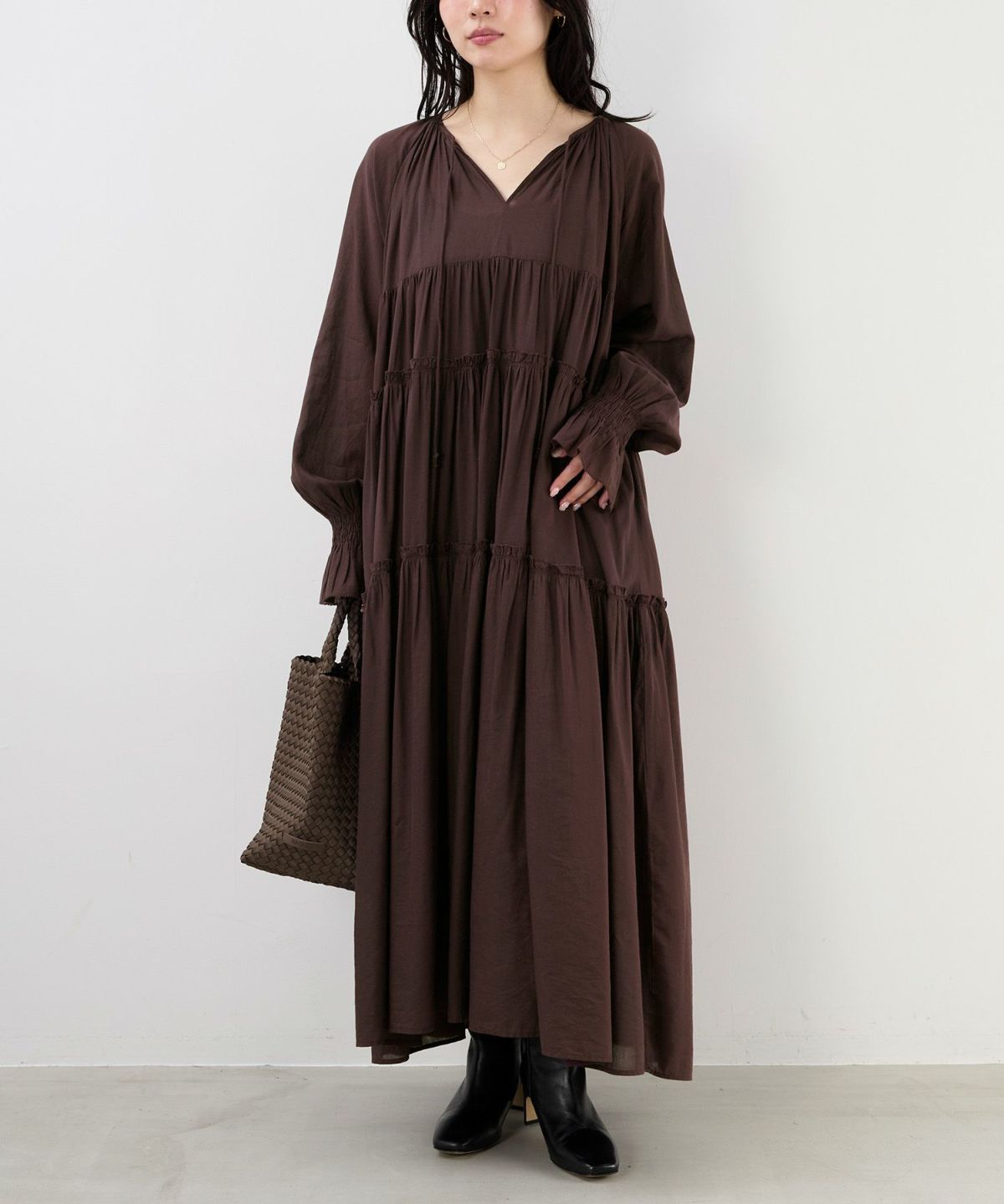 美品 値下げ中 tential テンシャル ワンピース ベージュ 美品 値下げ中 tential テンシャル ワンピース ベージュ 美品