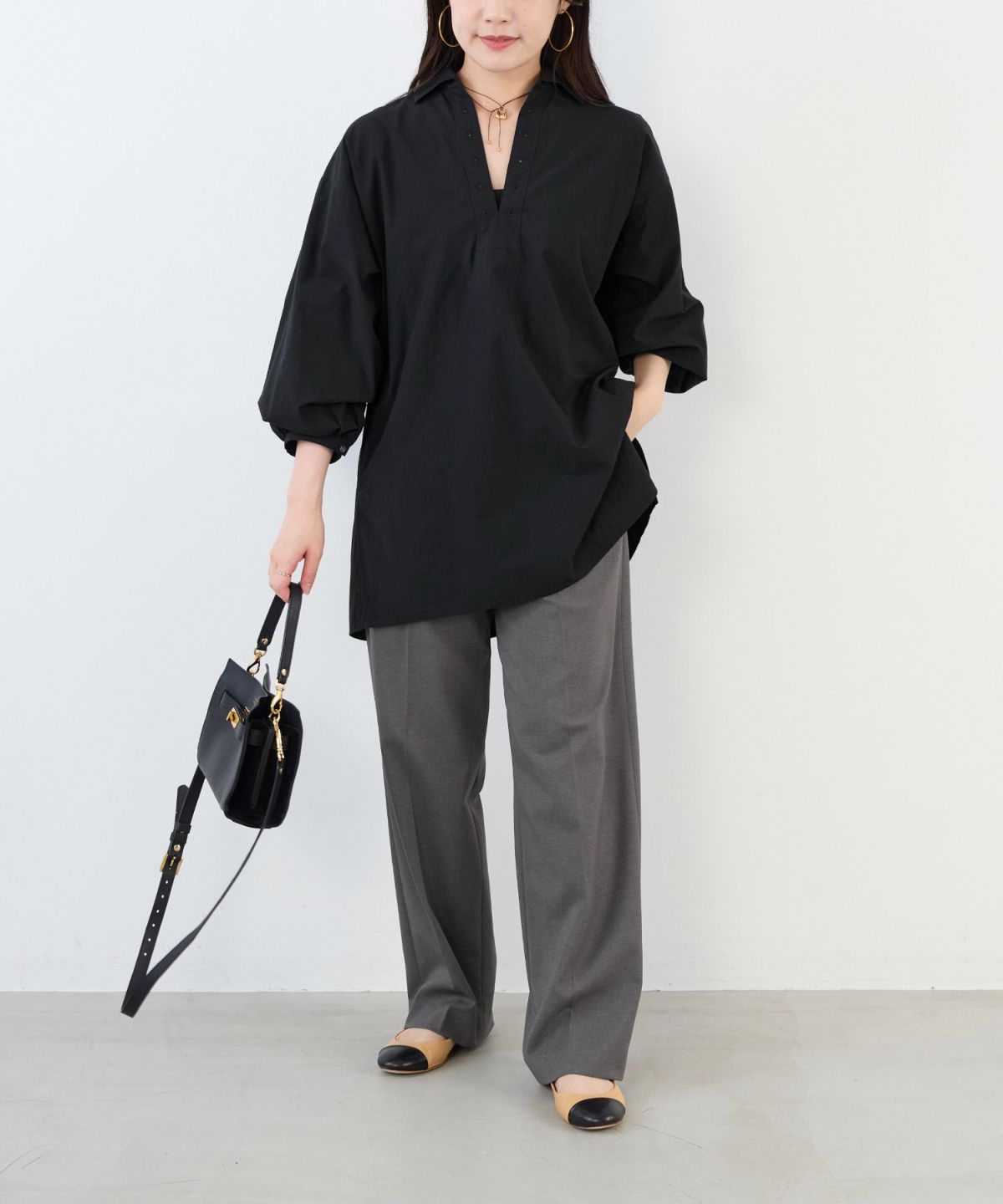 TICCA　近年モデル　レースアップ　リネンシャツ　日本製　ゆったり　美品 TICCA 近年モデル レースアップ リネンシャツ 日本製 ゆったり