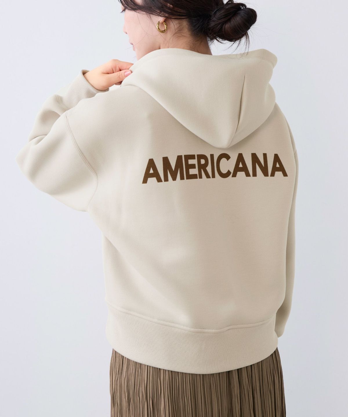 AMERICANA】別注-バックロゴクロップドジップアップパーカー