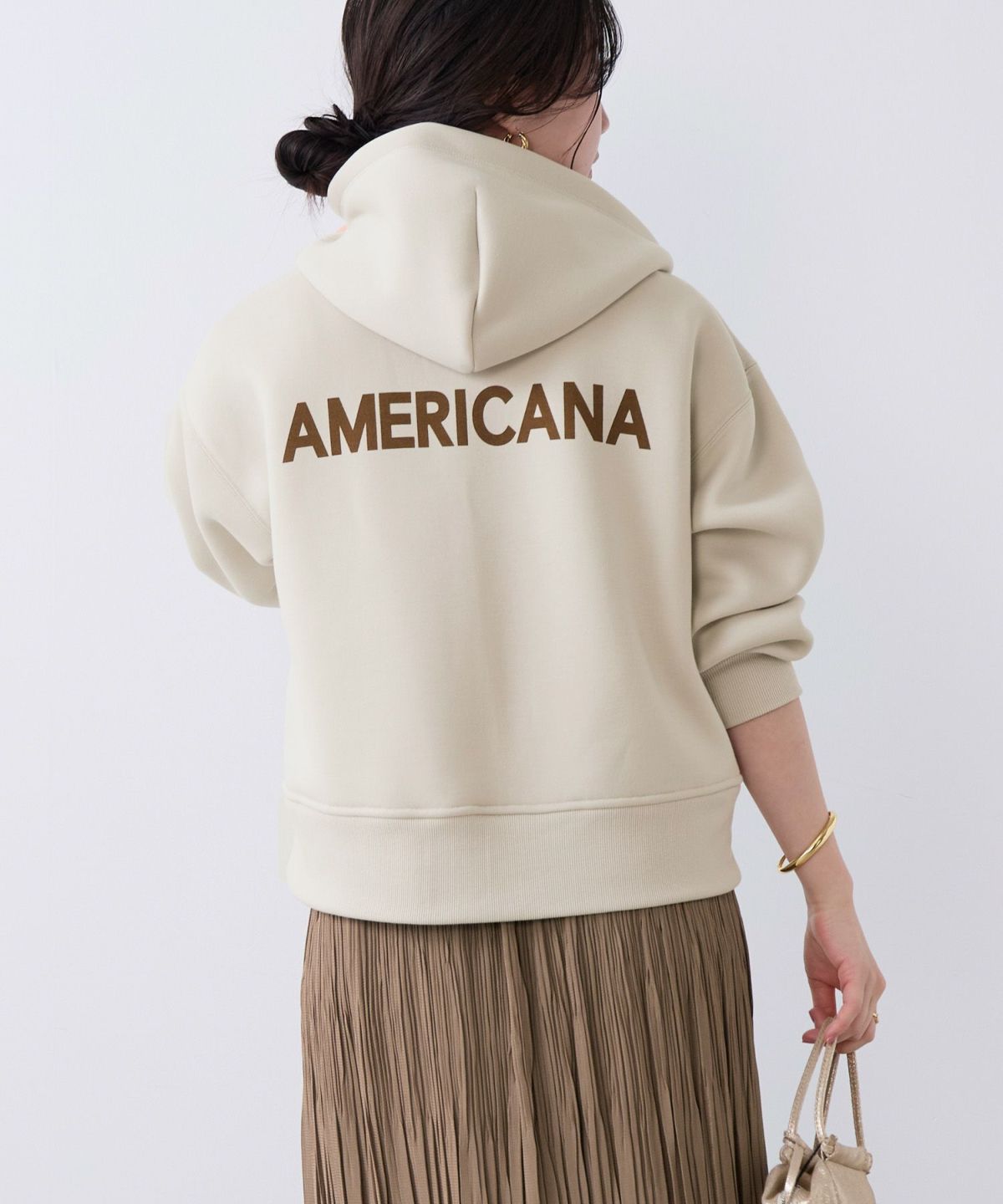 AMERICANA】別注-バックロゴクロップドジップアップパーカー