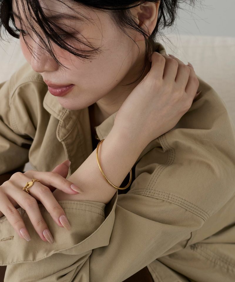 MARIHA】Innocent Light バングルM | MICA&DEAL ONLINE STORE