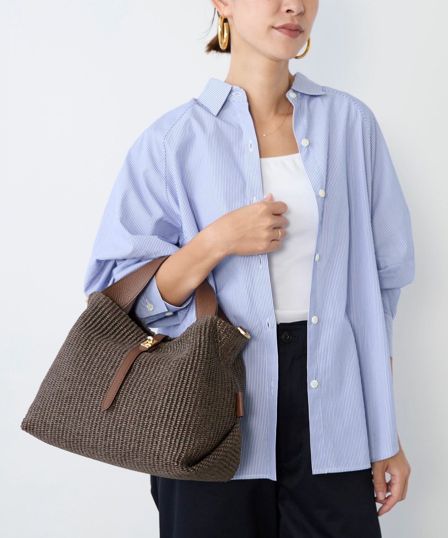 VIOLAd'ORO】ラフィア調2WAYレザー金具付きショルダーバッグ-SANDRO